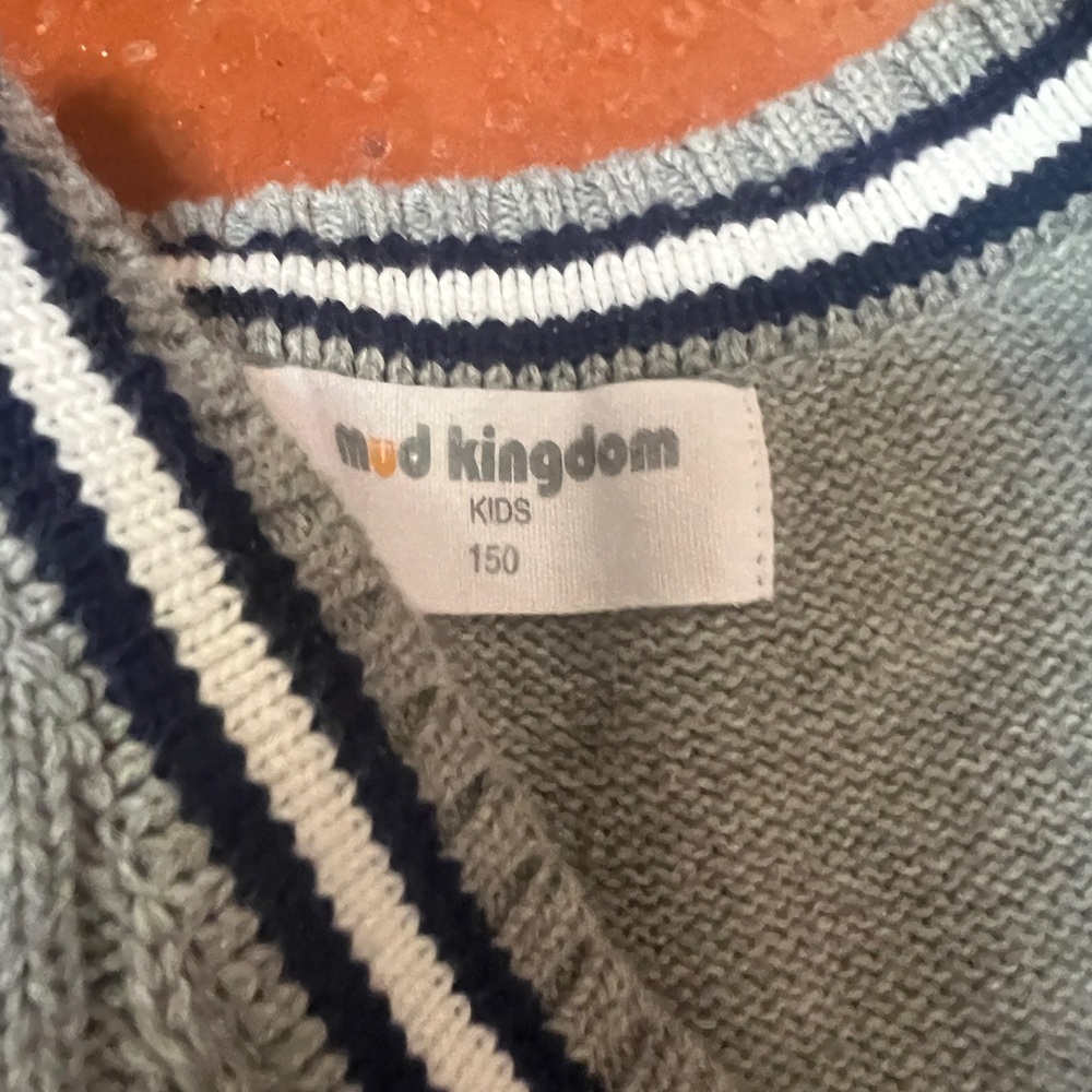 *BUNDLE* kids 8-10 clothing - Picture 6 of 8